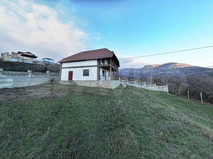 Дом 170 м² на участке 11 сот.