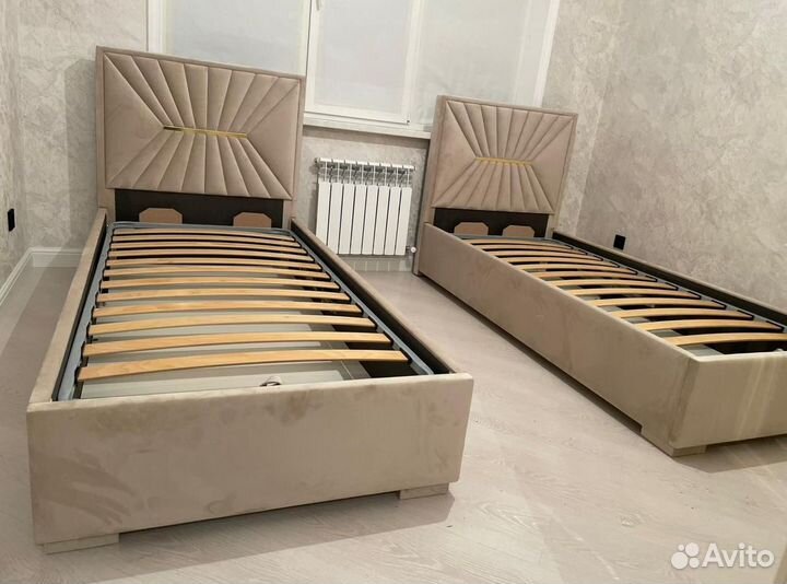 Кровать односпальная в наличии и на заказ