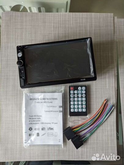 Универсальная Магнитола 2din 7010B экран 7 дюймов