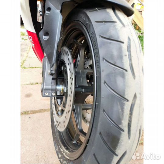 Электромотоцикл новый Ducati 1199 Panigale 8000 W