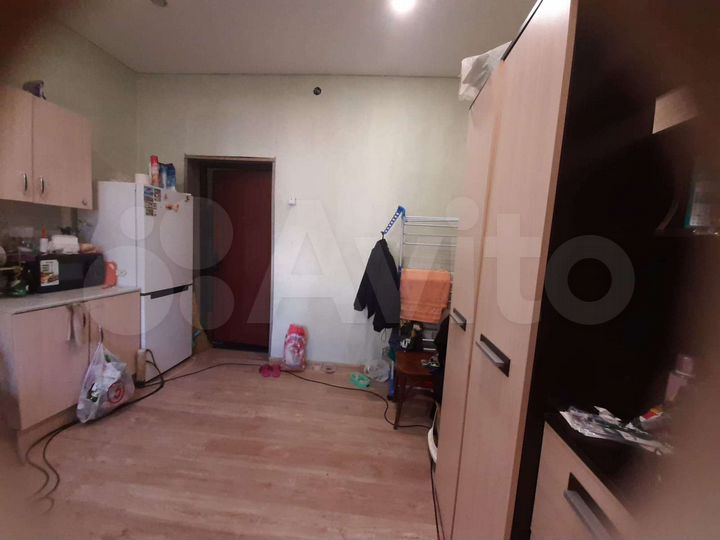 Комната 15 м² в 4-к., 1/2 эт.
