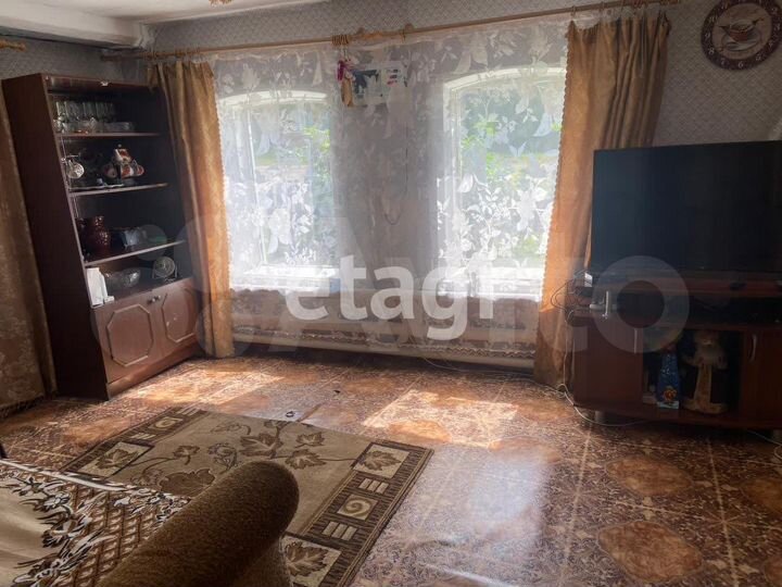 Дом 45 м² на участке 12,7 сот.