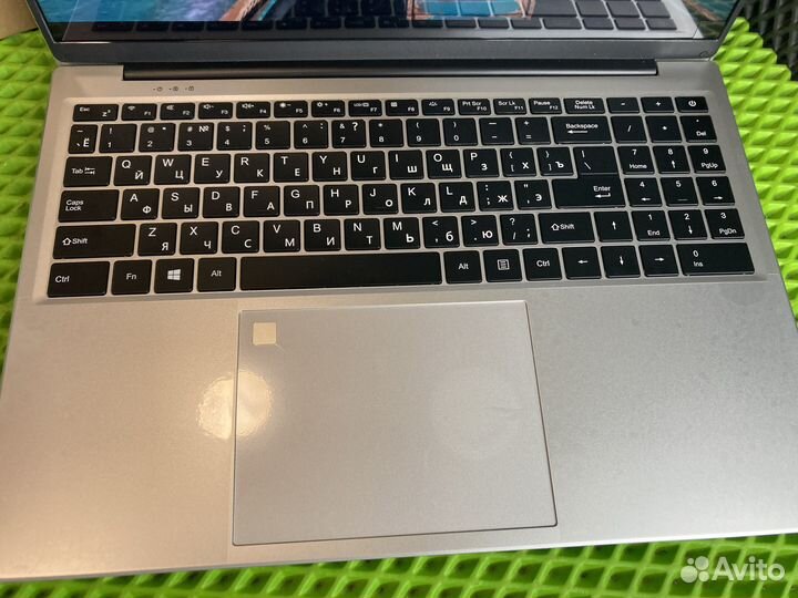Ноутбук новый 24gb/ssd1tb