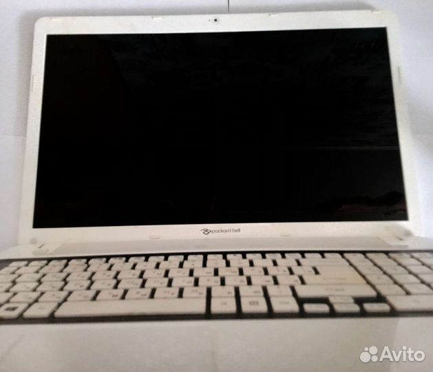 Ноутбук Acer Packard Bell enlv44HC