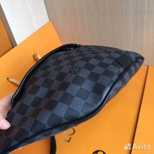 Мужская сумка louis vuitton Discovery Bunbag