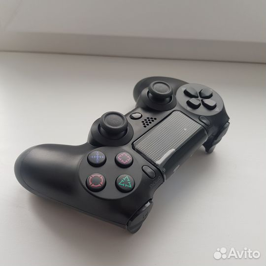 Геймпад PS4