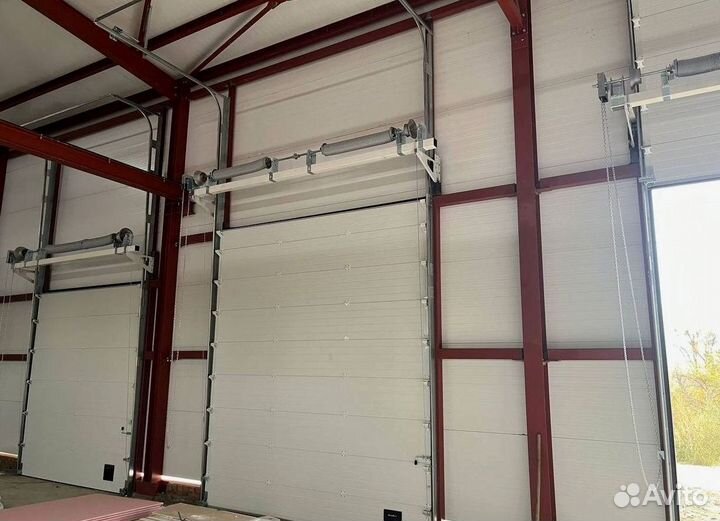 Гаражные секционные ворота с доставкой