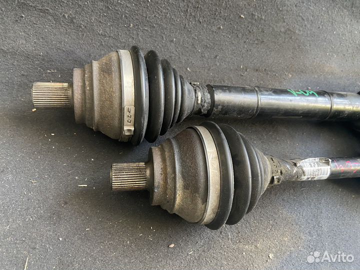 Привод передний левый правый VW Passat B6 3.2