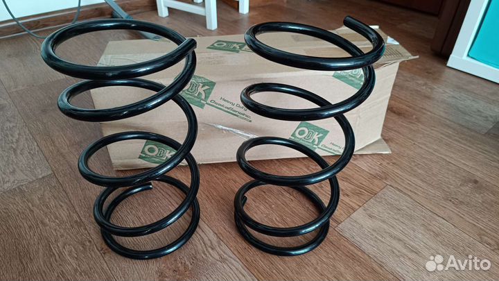 Пружины для передней части подвески OBK C4M-74541