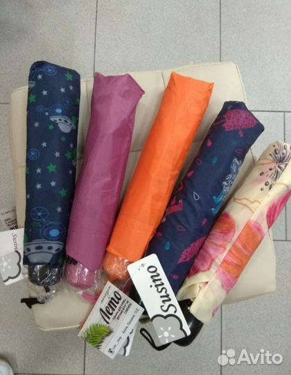 Зонт и дождевики