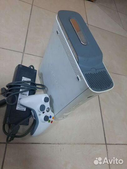 Xbox360 Falcon250Gb.Freebot.RGH3.0(30игр)