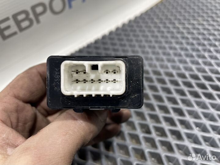 Реле поворотов Hyundai Solaris 2010-2017