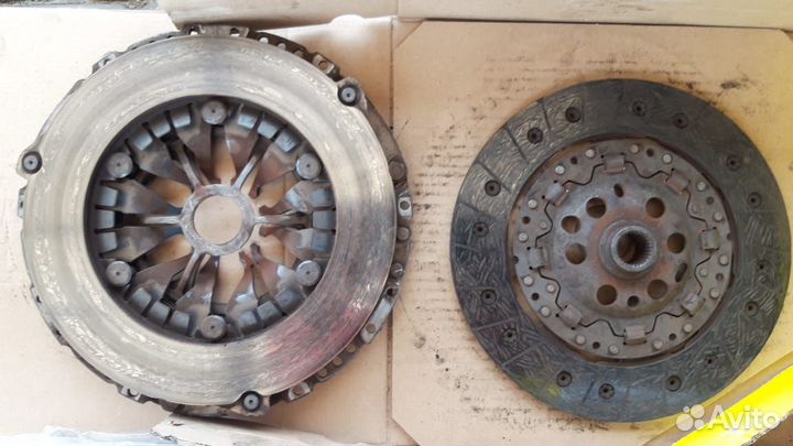 Продаю сцепление для автомобиля Фольксваген Трансп