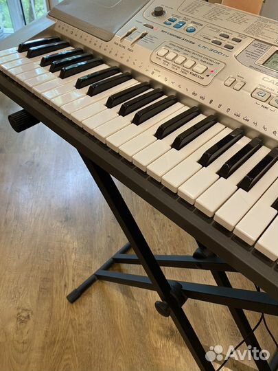 Синтезатор casio