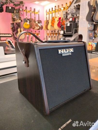 Гитарный комбоусилитель nux AC-25