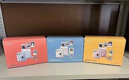 Фотоаппарат Fujifilm Instax Mini 12 Bundle Combo