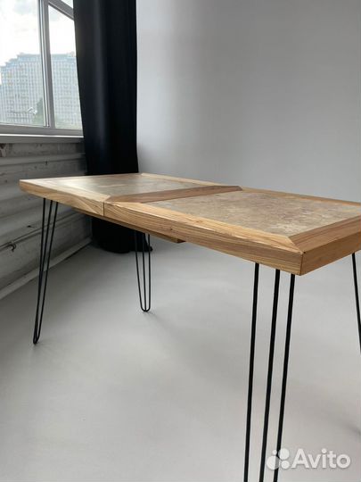 Кухонный стол