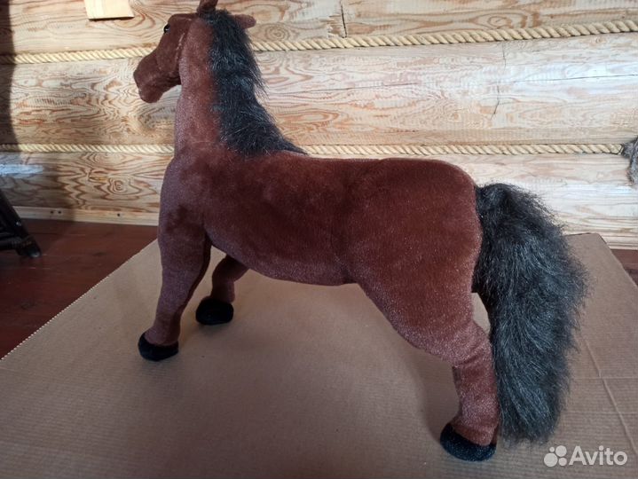 Лошадь игрушка мягкая коричневая