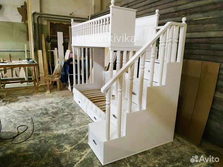 Двухъярусная детская кровать домик с каретной стяж