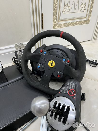 Игровой руль thrustmaster t300 ferrari с кпп