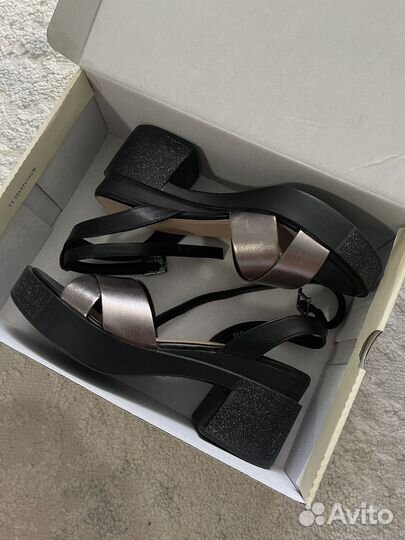 Босоножки 39 размер