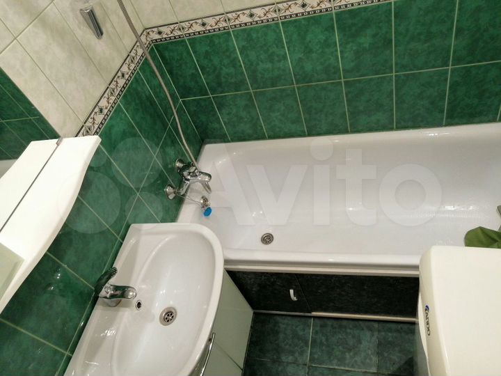 2-к. квартира, 70 м², 4/6 эт.