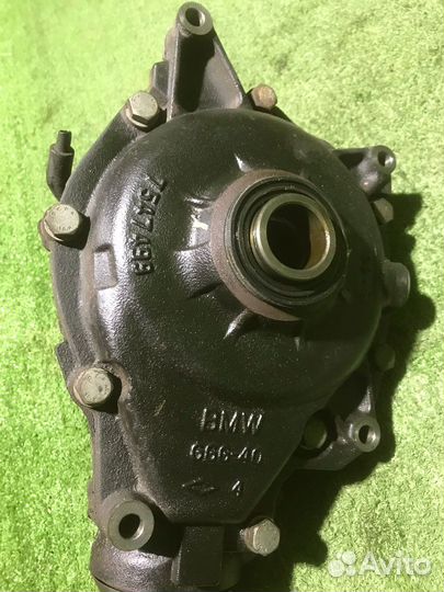 Передний редуктор BMW X5 E53 4.4