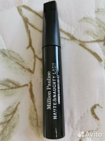 Тушь для ресниц черная