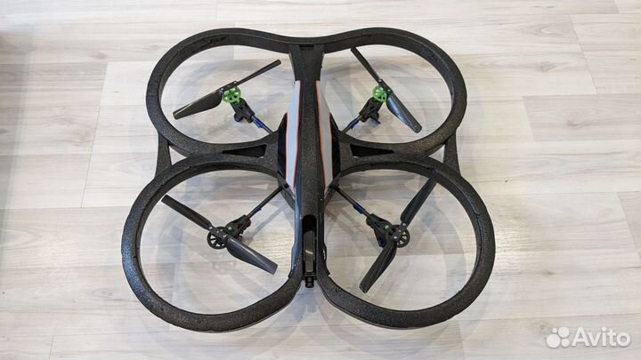 Квадрокоптер Parrot AR.Drone 2.0