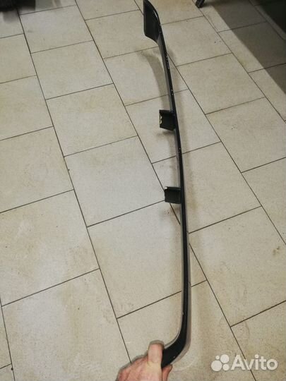 Спойлер на крышку багажника