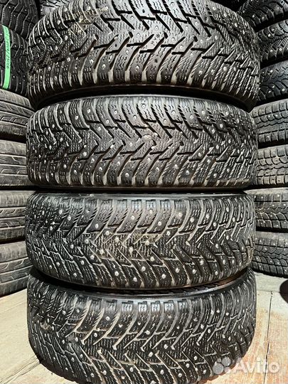 R15 Nokian Tyres Hakkapeliitta 8 185/65, PCD 4x100 DIA 54.1