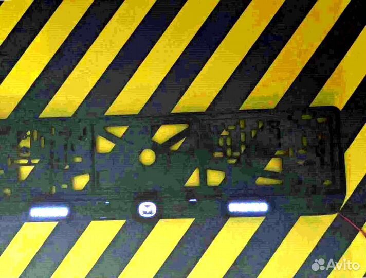 Номерная рамка c вашим логотипом и дизайном