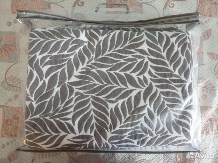 Сумки для текстиля, пледов