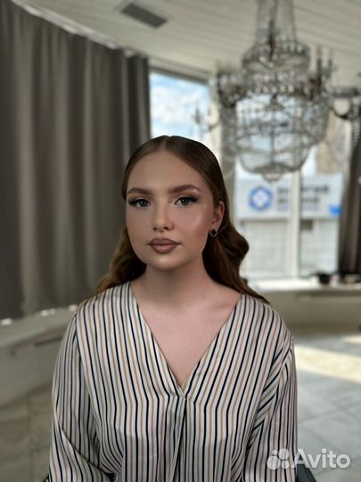 Макияж и прическа