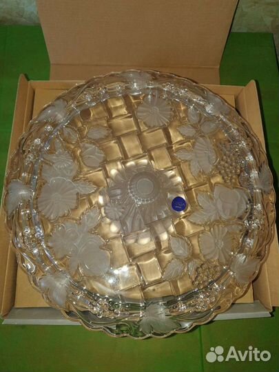 Подставка для торта и фруктов