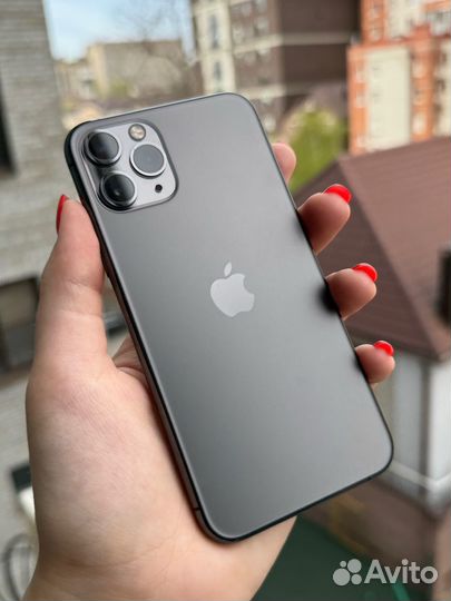 iPhone 11 Pro, 256 ГБ