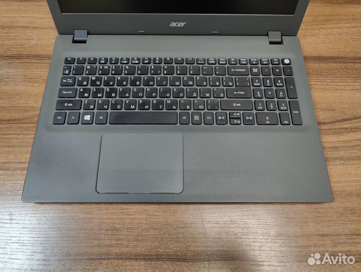 Ноутбук Acer E5-573G, i3-5005U, 4Gb, GeForce 940M