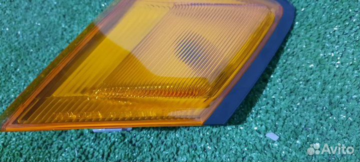 Габарит передний левый Toyota Mark2 JZX90 1995