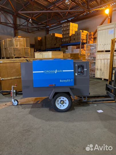 Компрессор дизельный 5 кубов 7 Бар на шасси