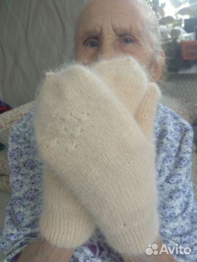 Варежки и носочки