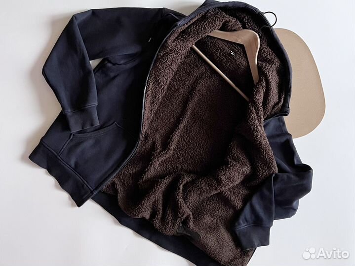 Толстовка мужская 50 uniqlo