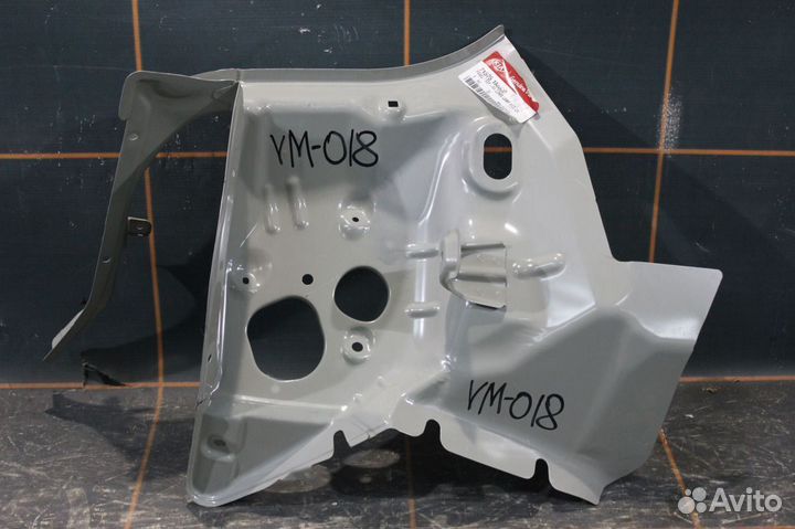 Панель заднего фонаря - Kia Cerato 3