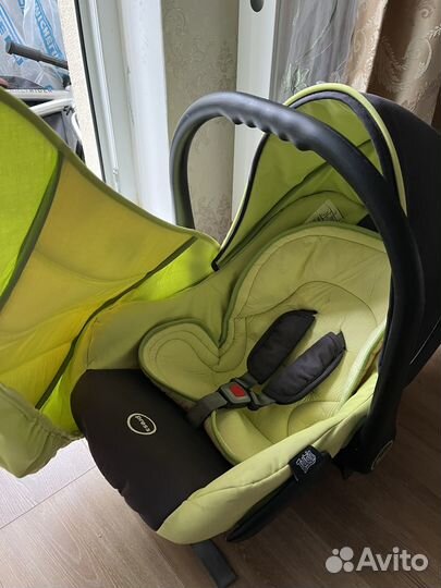 Автокресло до года tutis zippy