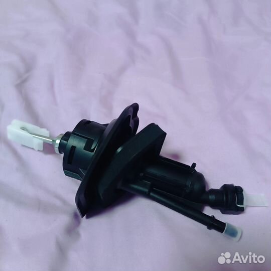Главный цилиндр сцепления ford focus 2 1.8