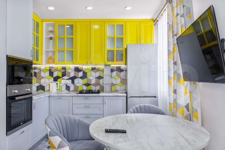 2-к. квартира, 47 м², 3/8 эт.