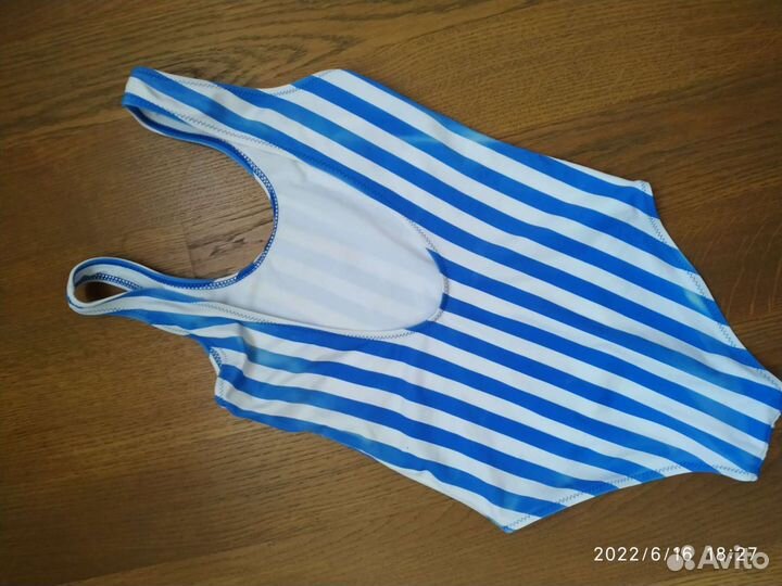 Супер купальник для девочки р122, 7лет