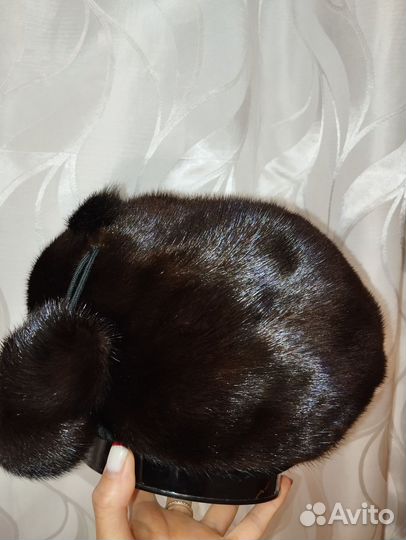 Женский норковый берет