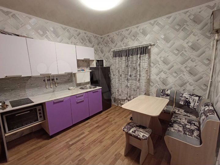 Дом 32 м² на участке 2 сот.