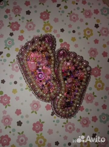 Брошь ручной работы 