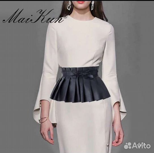 Широкий кожаный пояс